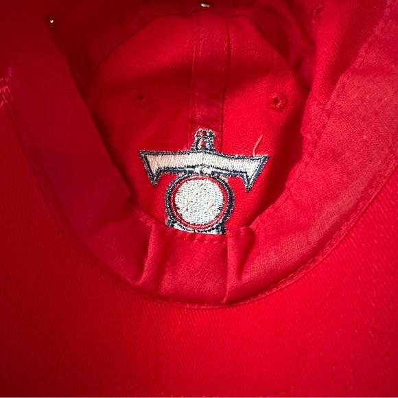 Tennessee Titans Needlepoint Red Cap Hat Tailgating Zone Adjustable - Picture 6 of 7